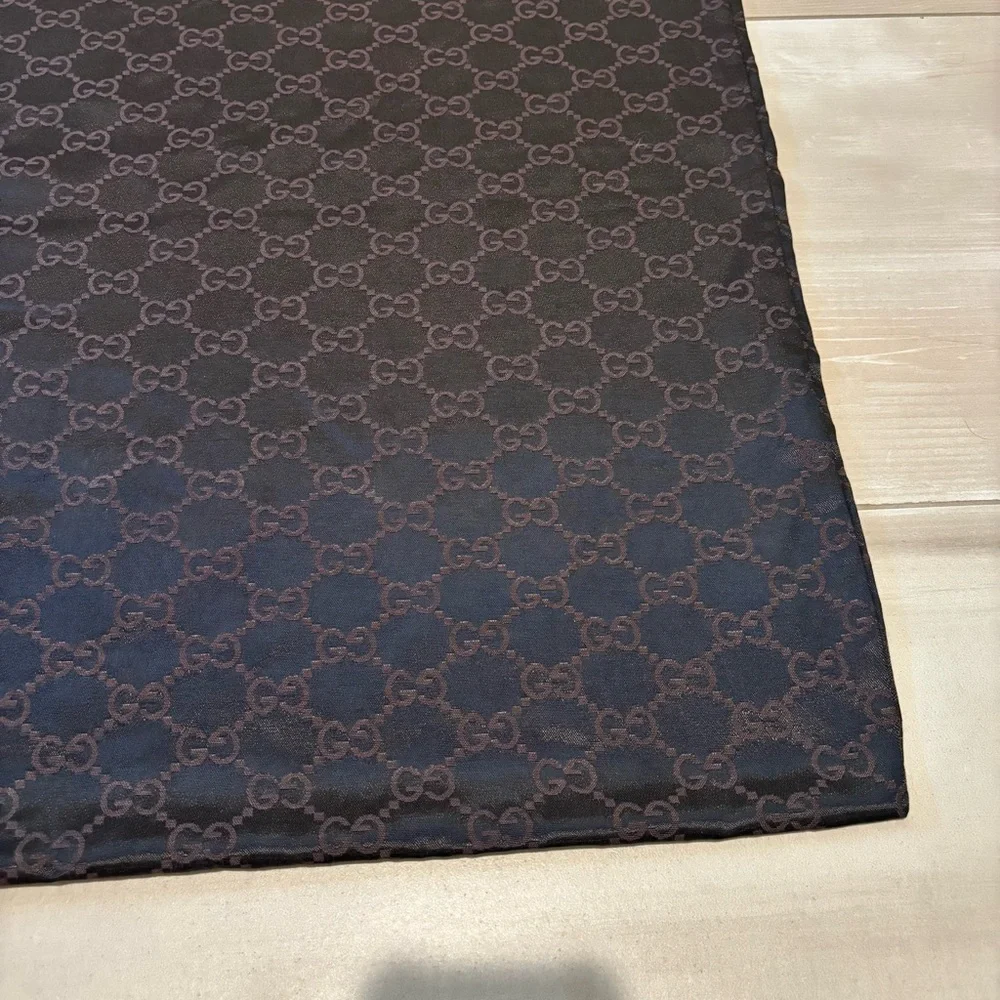GUCCI Large Brown GG Monogram Draw String Dust Bag